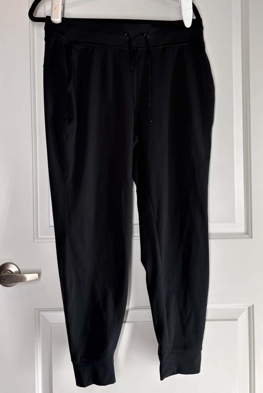 ⚫ Yogalicious Jogger Pants Black Size L
